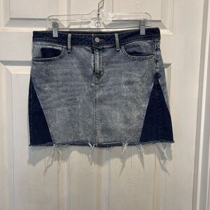 Guess‎ Women's Y2K Grunge Acid Wash Mini Skirt Size Large